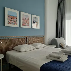 tefkrou-anthia-9-apts.hotelsatayianapa.com/