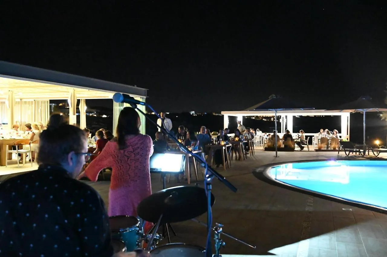 Kavos Hotel & Suites Stavros  3*, Stavros (Crete)