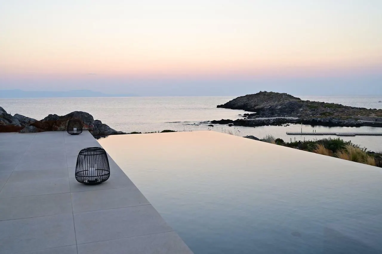 Kavos Hotel & Suites Stavros  3*, Stavros (Crete) Greece
